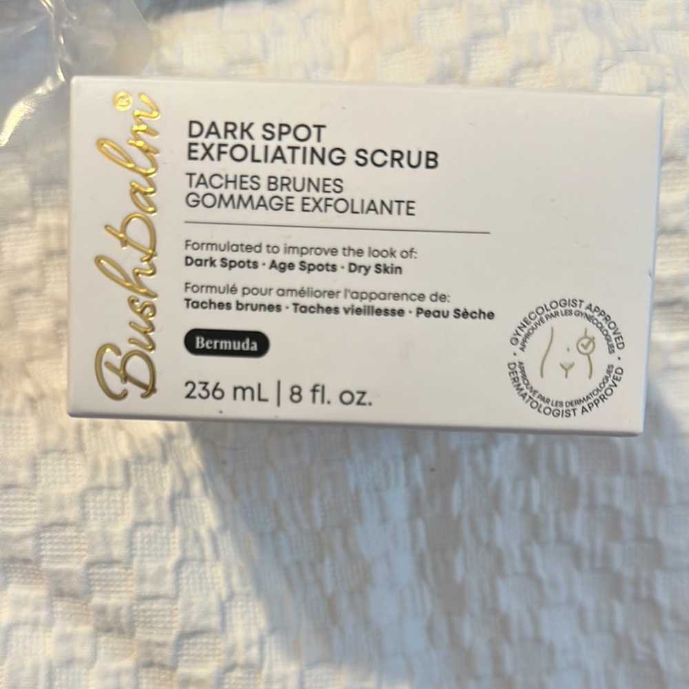 Bushbalm Dark Spot Exfoliating Scrub